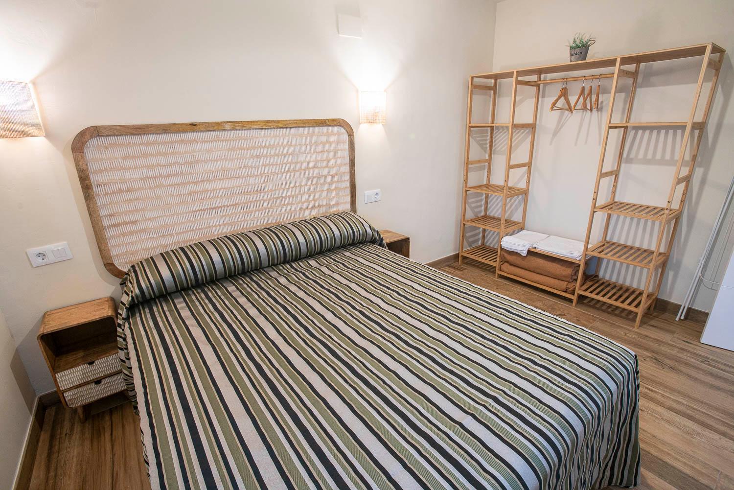 Complejo Roma Hotel Алдеануева дел Камино Екстериор снимка